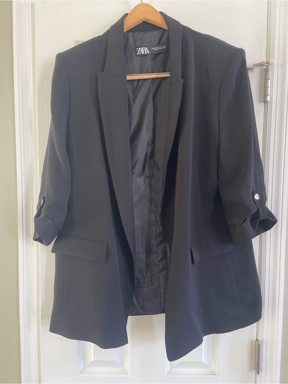 Zara Black Open-Front Roll-Sleeve Blazer
